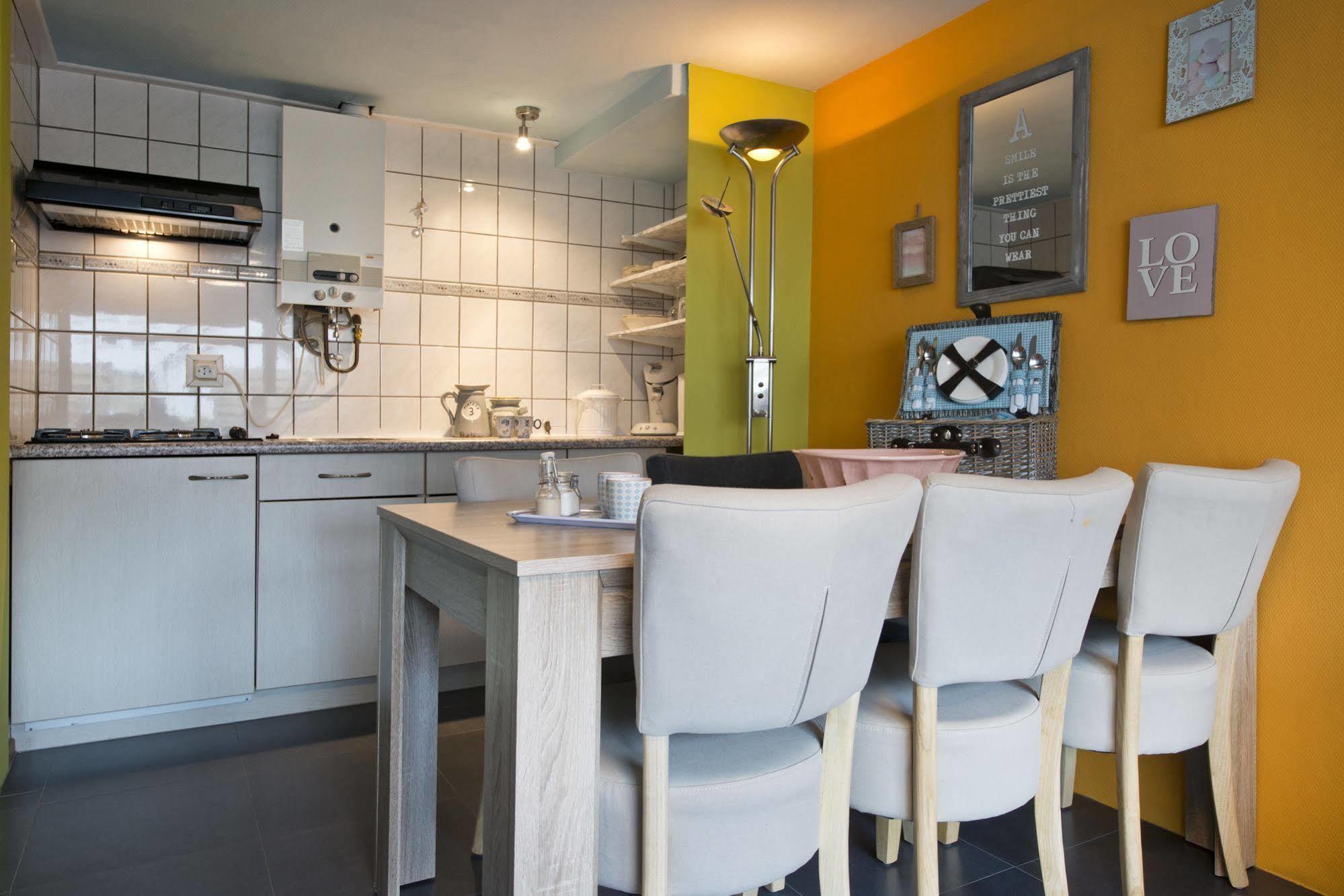Hotel Domburg4You Екстер'єр фото