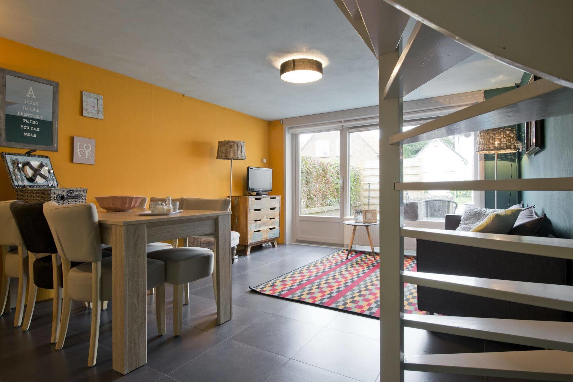 Hotel Domburg4You Екстер'єр фото